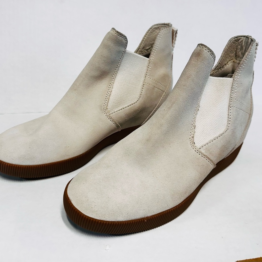 SOREL Women’s Out N About slip on Wedge bootie